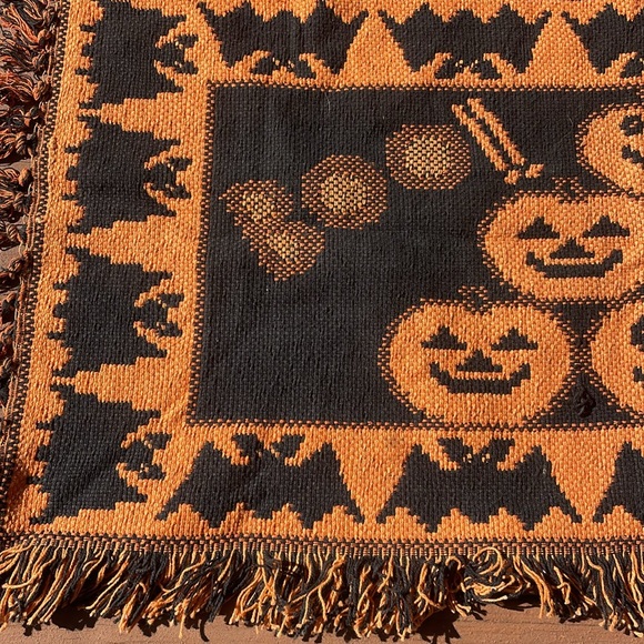 Halloween - Pumpkin - Tablerunner - Picture 2 of 5